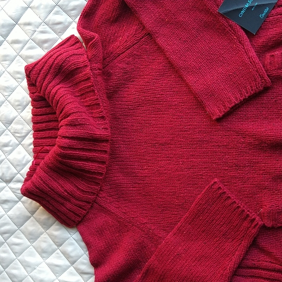 Women's Cynthia Rowley red cowl neck sweater size 1X - Picture 3 of 9